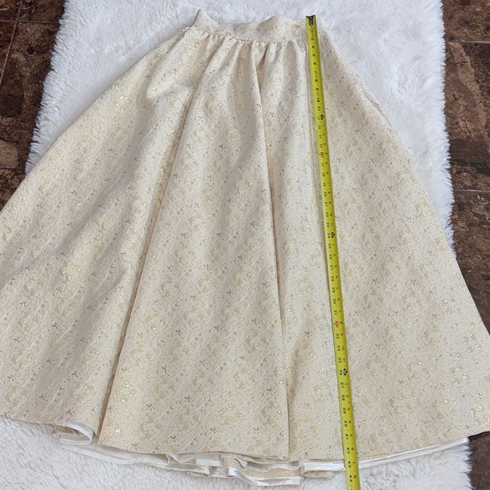 Bognar and Piccolini Bognar Blue,Size XS,Elegant Cream Maxi Skirt - Picture 14 of 17